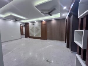 4BHK Luxury Builder Floor for Sale in Sector 56, Gurugram | 300 Sq. Yards | Park Facing | Lift & Parking | Brand New