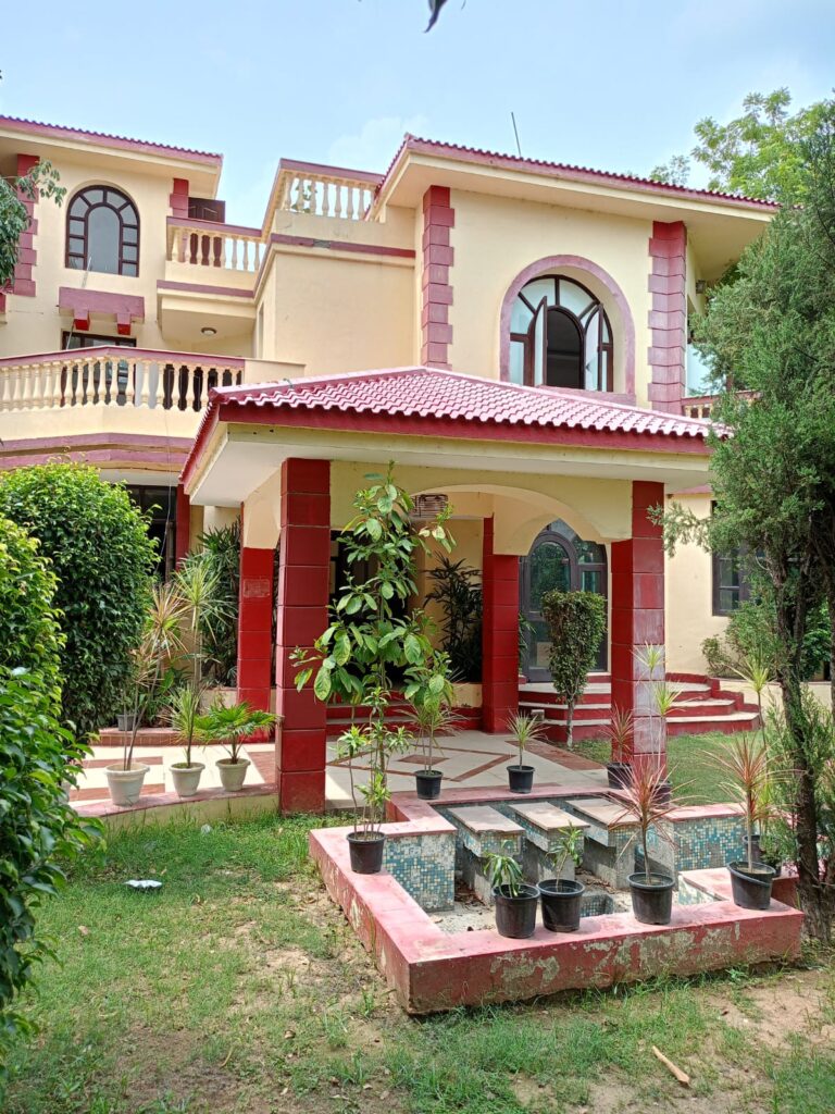 Luxury 7BHK Villa for Sale in Sushant Lok-3, Gurugram – Prime Location!